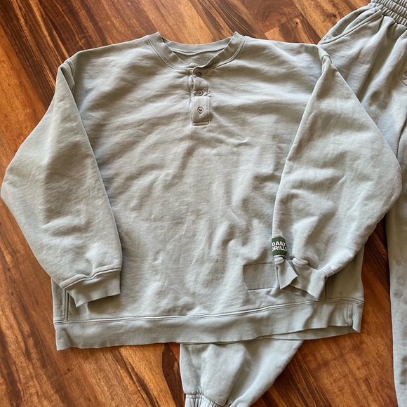 Daily Drills Oversized Henley Top and Joggers with Buttons - Picture 2 of 14